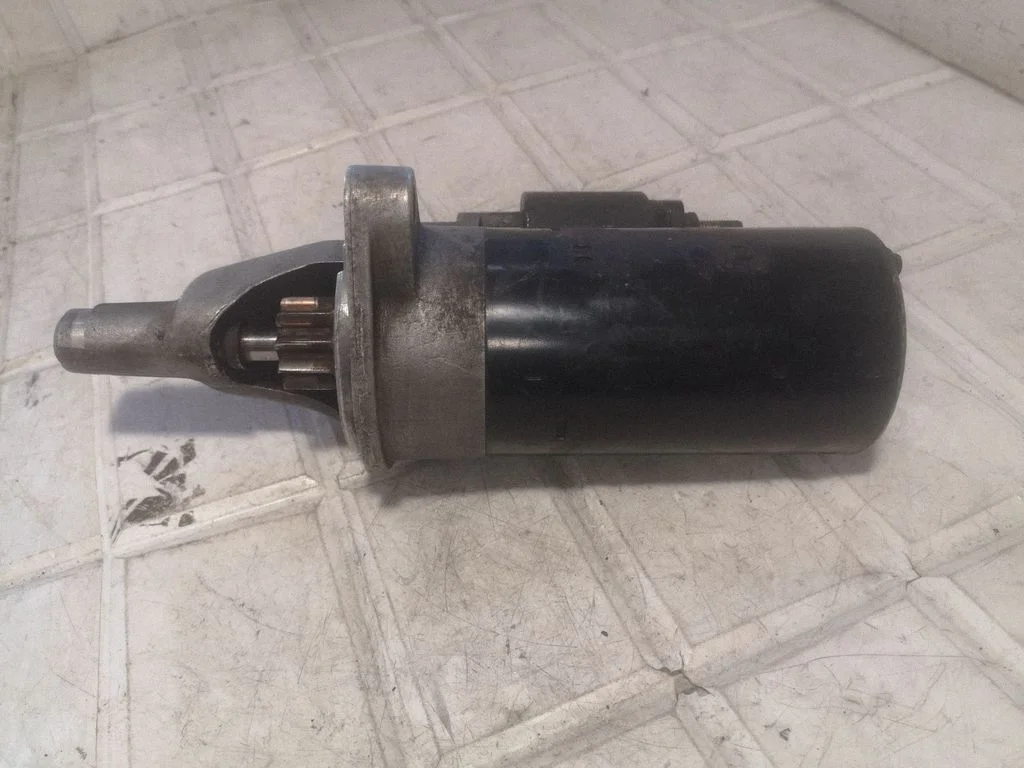 Starter motor 0001109021