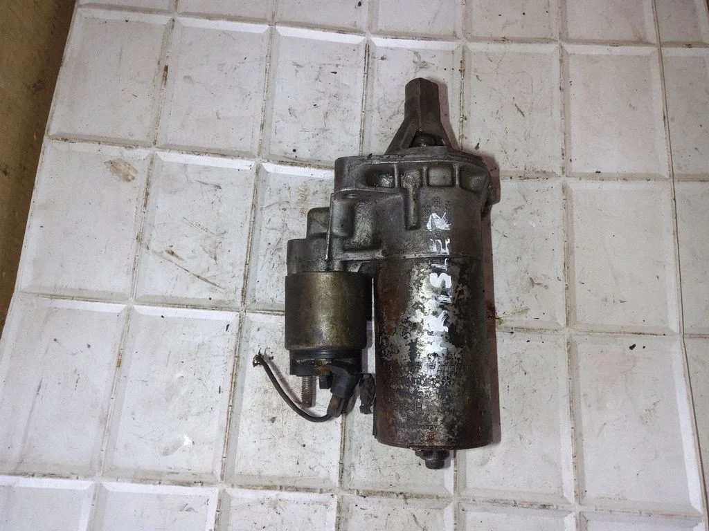 Starter motor – Chrysler Grand Voyager III (1995-2000)