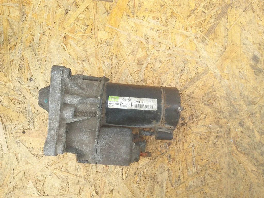 Starter motor D6RA133