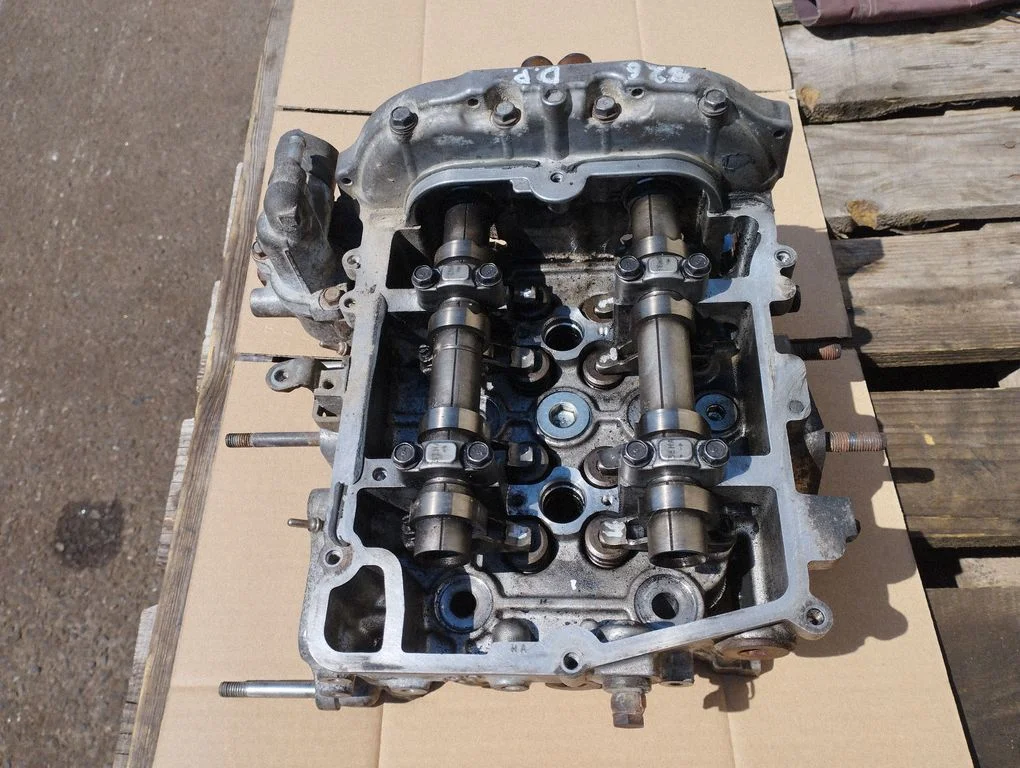 Engine head – Subaru Outback (2007-2009)