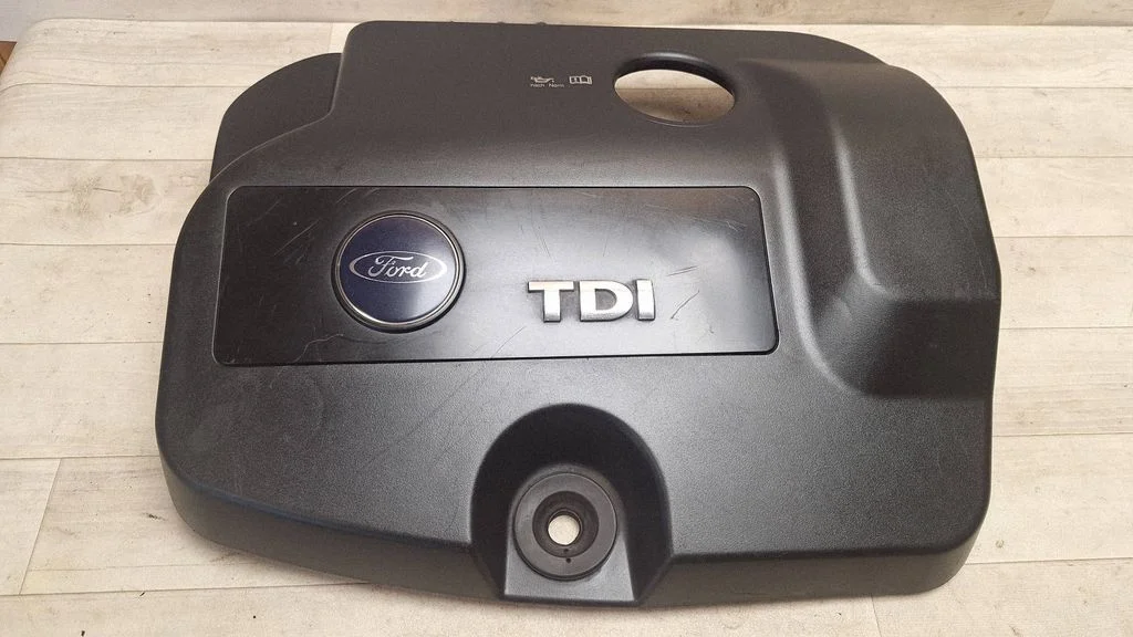 Engine cover (trim) – Ford Galaxy (2000-2006)