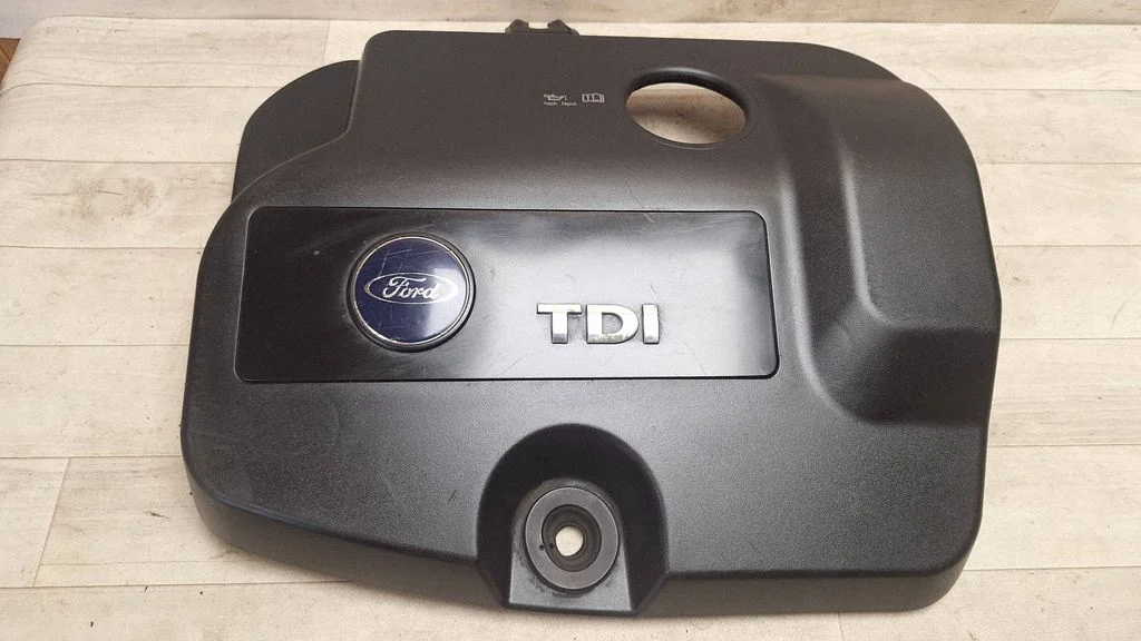 Engine cover (trim) – Ford Galaxy (2000-2006)