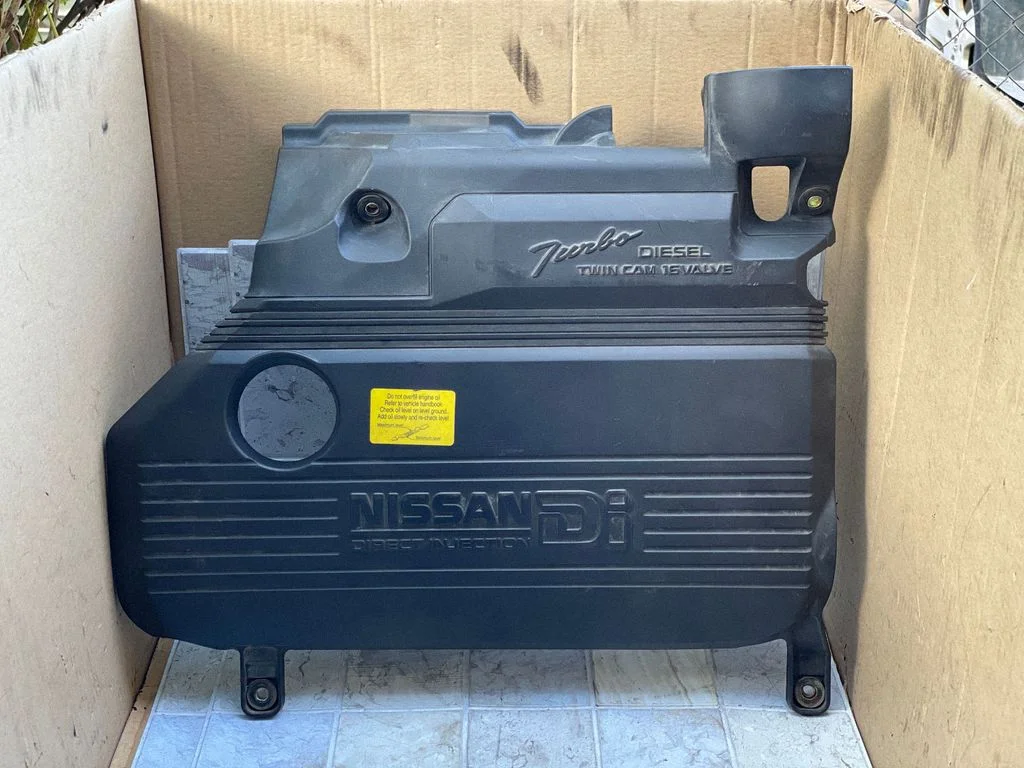 Engine cover (trim) – Nissan Almera N16 (2000-2010)