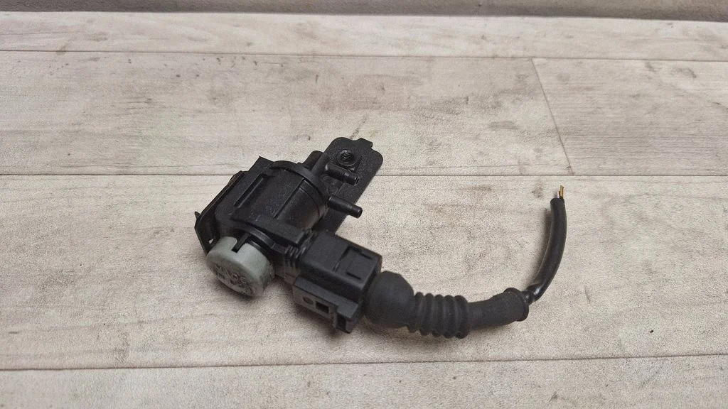 Turbo solenoid valve 4B0906269B