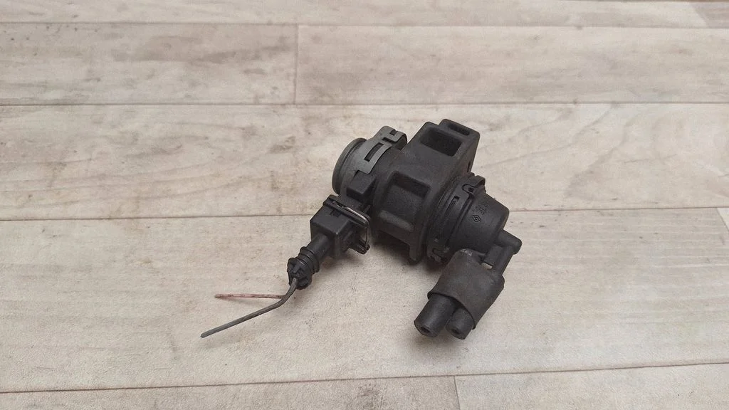 Turbo solenoid valve – Renault Laguna III (2007-2015)