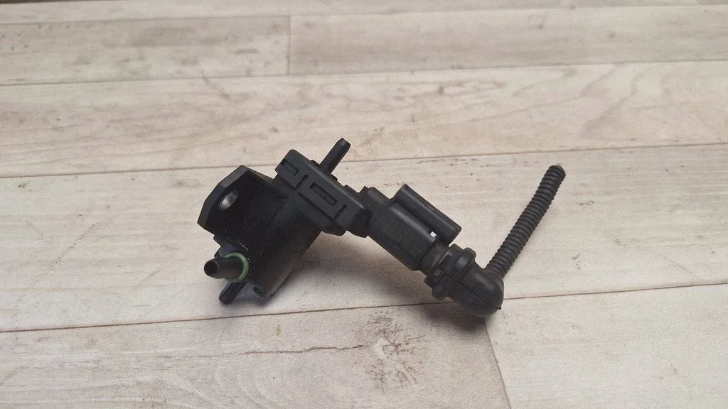 Turbo solenoid valve – Citroen C4 Grand Picasso (2007-2013)
