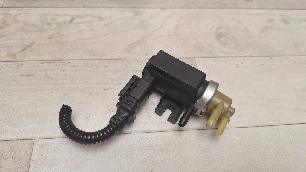 Turbo solenoid valve – Citroen C4 Grand Picasso (2007-2013)