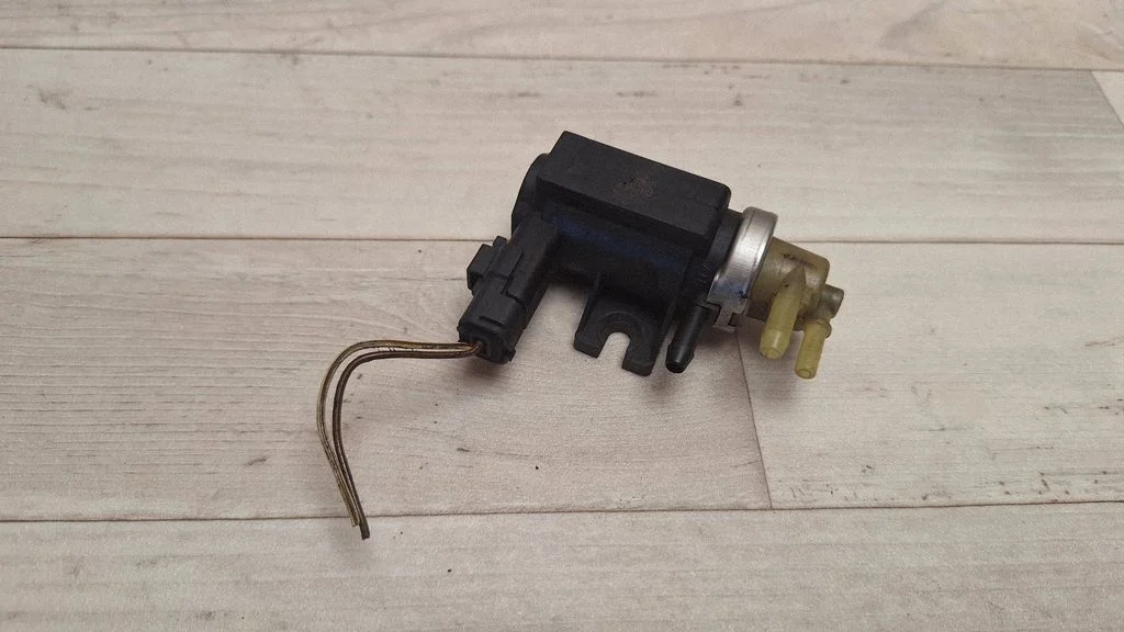 Turbo solenoid valve 9672875080