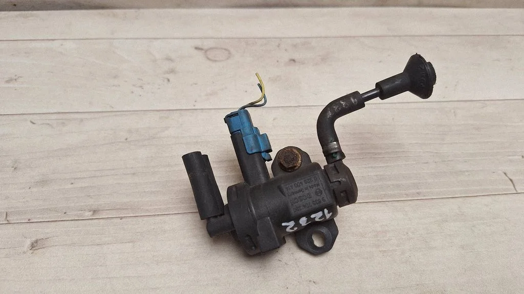 Turbo solenoid valve 9635704380