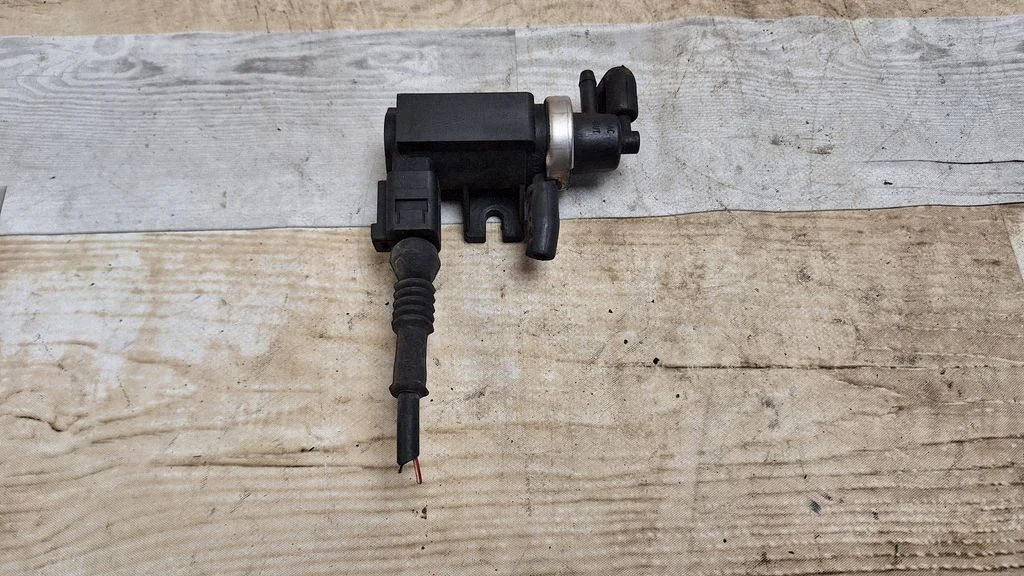 Solenoidklapp 1J0906627