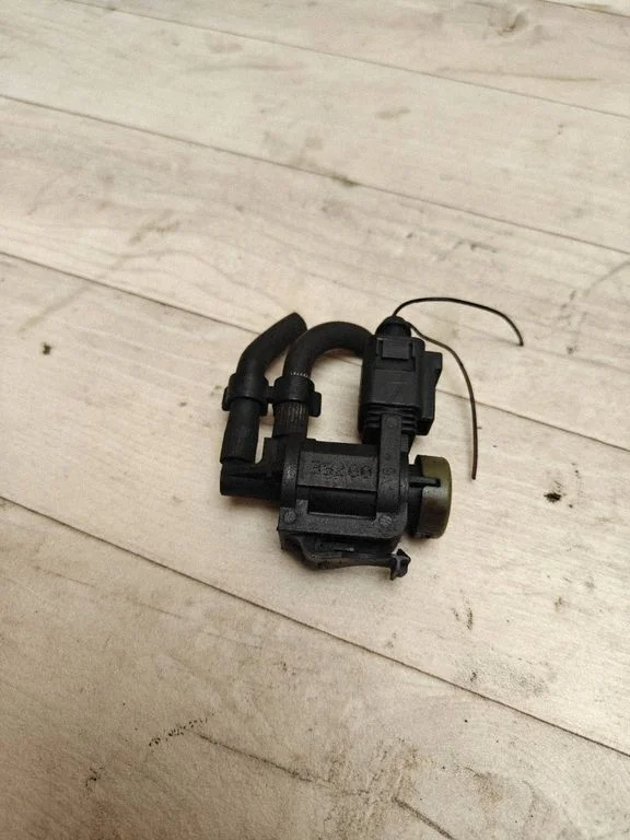 Turbo solenoid valve 1J0906283C