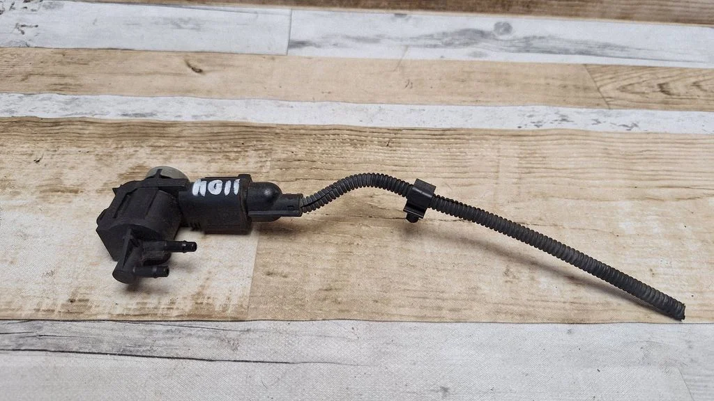 Turbo solenoid valve 1J0906283C