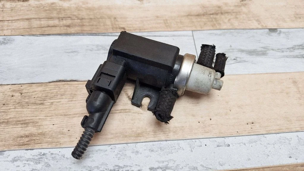 Solenoidklapp 1J0906627A