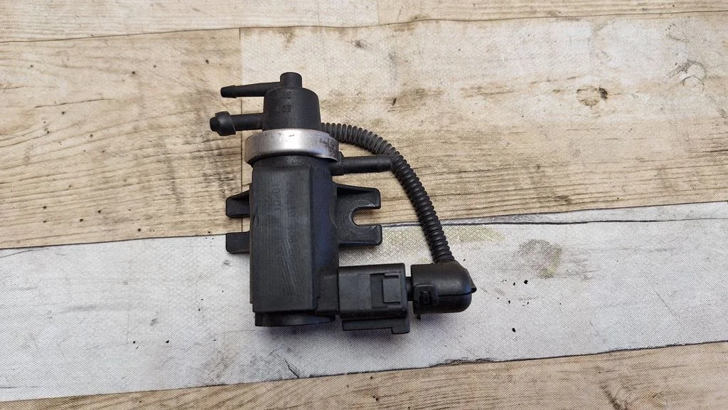 Turbo solenoid valve 1J0906627