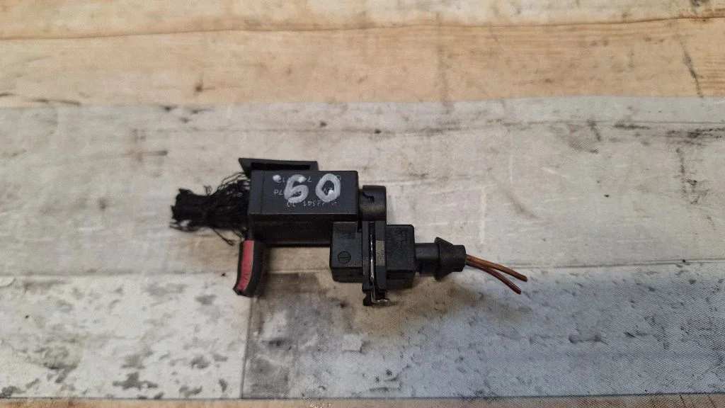 Zawór elektromagnetyczny turbo 72234100
