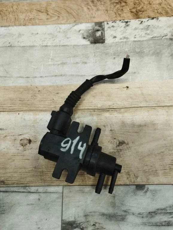 Zawór elektromagnetyczny turbo 1K0906627D