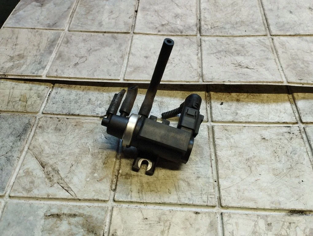 Solenoidklapp 1J0906627C