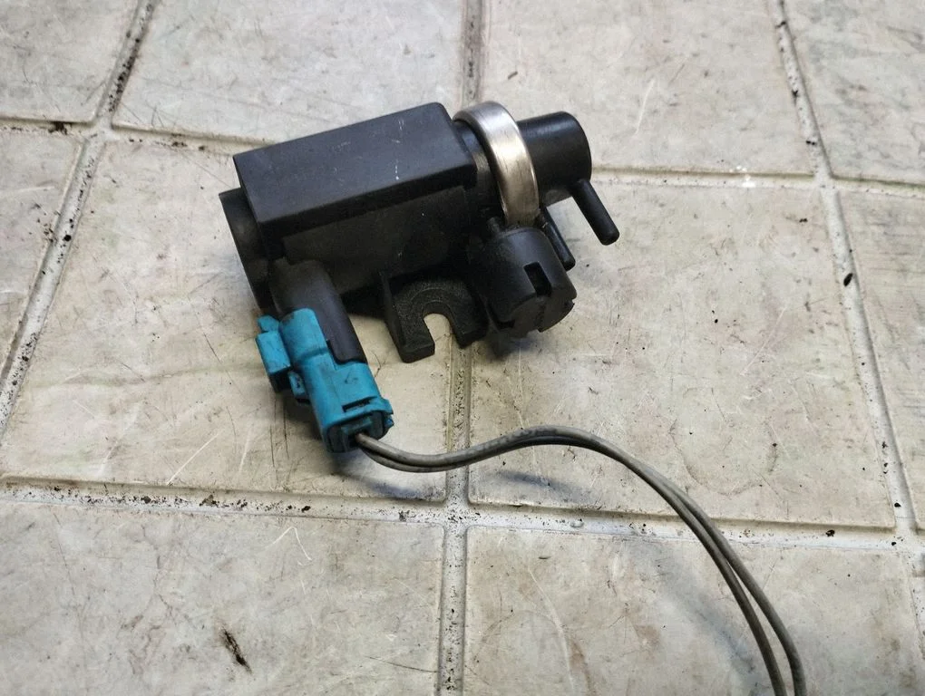 Turbo solenoid valve 72832800