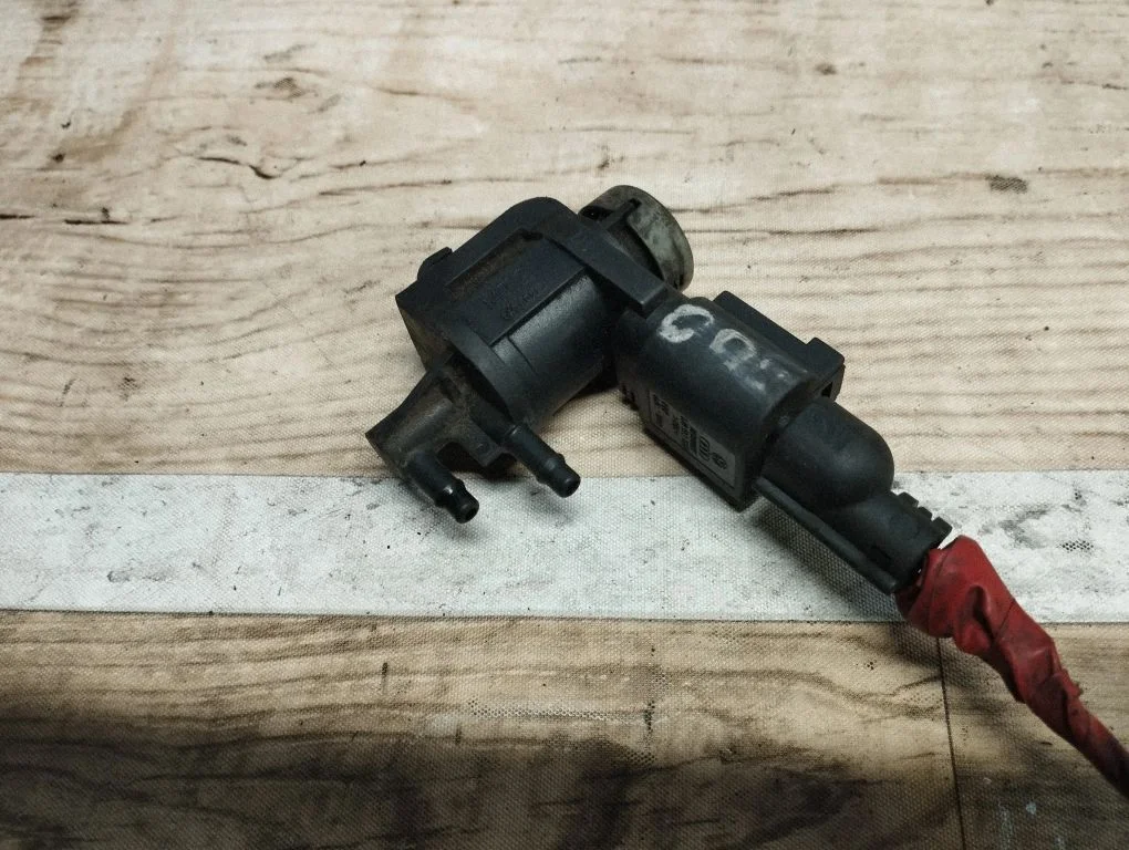 Solenoidklapp 1J0906283C