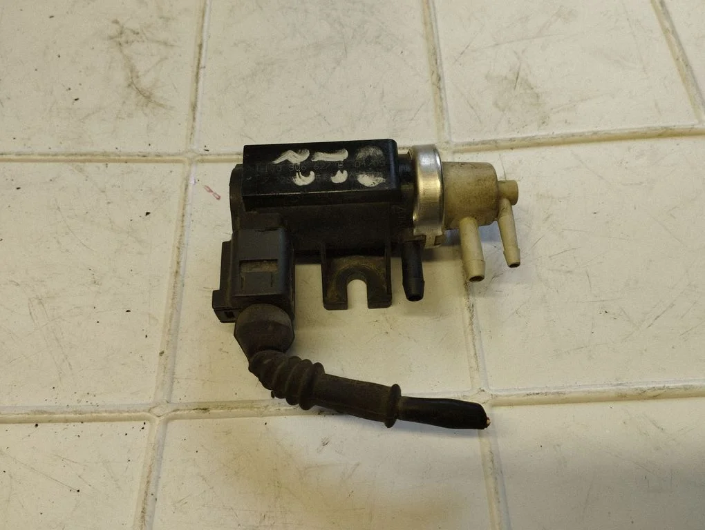 Solenoidklapp – Skoda Superb B5 (3U) (2001-2008)