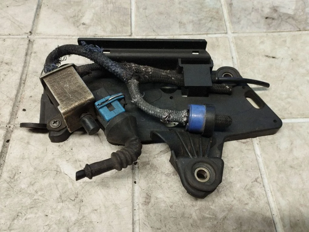 Zawór elektromagnetyczny turbo 026906283H