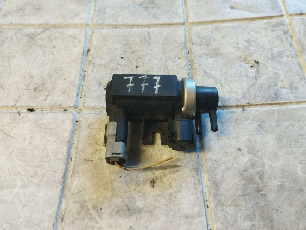 Zawór elektromagnetyczny turbo 72832800