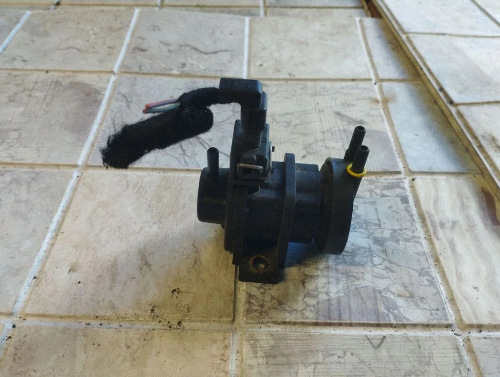 Solenoidklapp – Opel Signum (2003-2008)