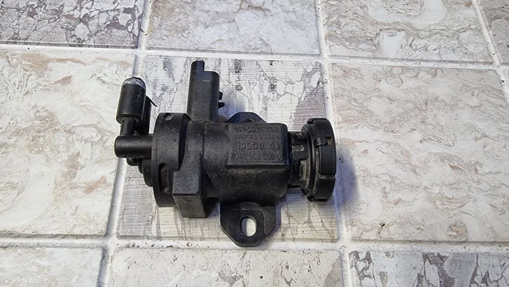 Zawór elektromagnetyczny turbo 9635704380