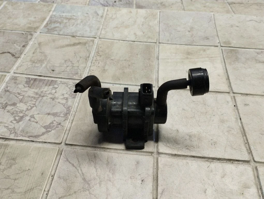 Zawór elektromagnetyczny turbo 4534375