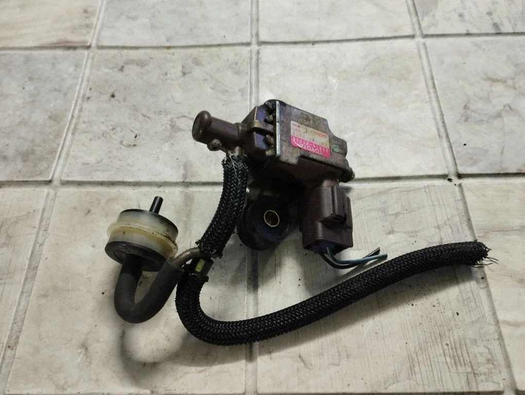 Turbo solenoid valve – Toyota Corolla Verso E121 (2001-2004)