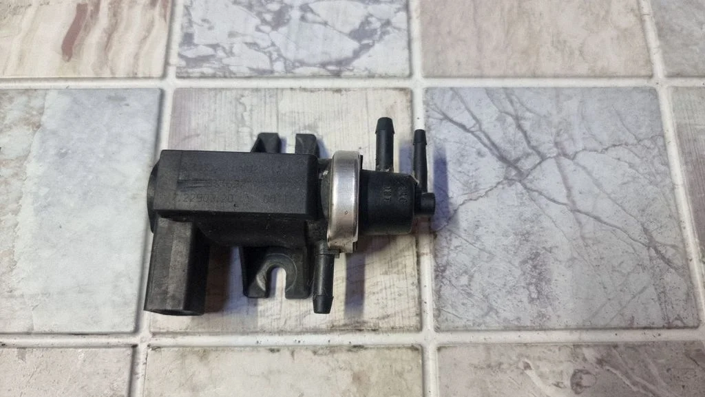 Solenoidklapp 1J0906627