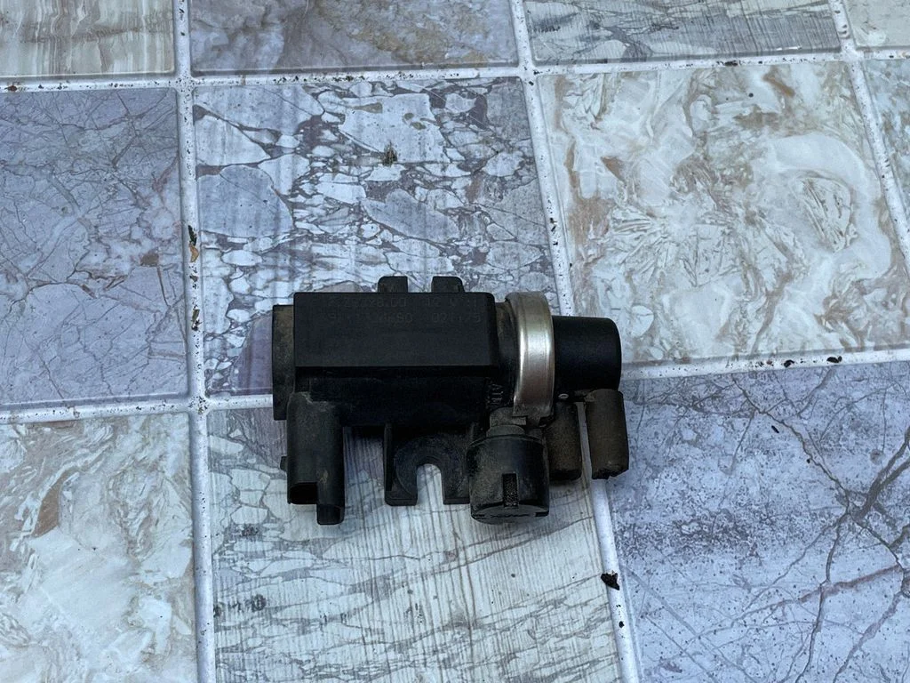 Zawór elektromagnetyczny turbo 9641726680