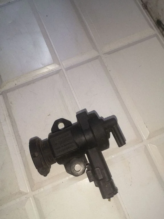 Solenoidklapp – Peugeot 406 (1996-1999)