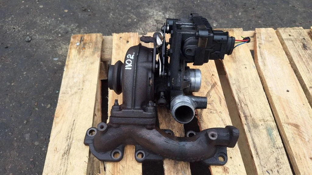 Turbocharger 4U3Q6K682AL