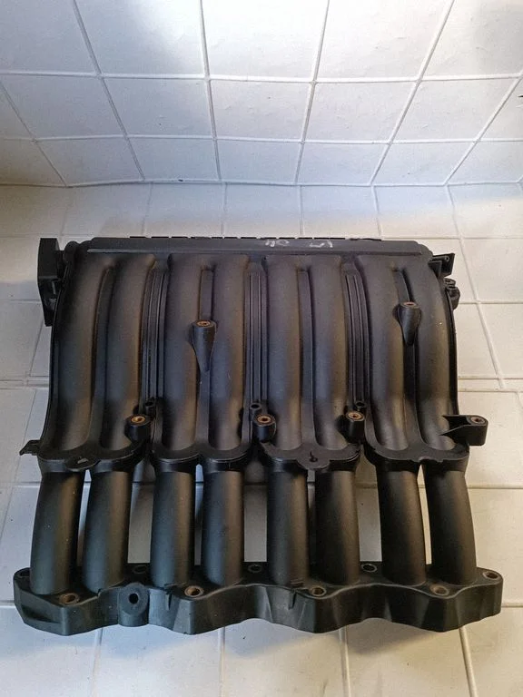 Intake manifold 6680900437