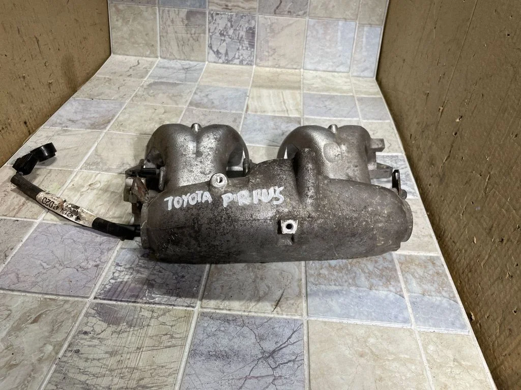 Intake manifold 1NZFXE