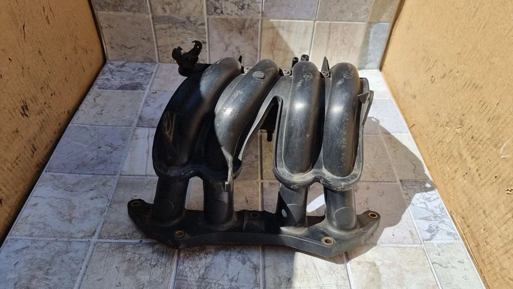 Intake manifold – Citroen C3 (2005-2010)