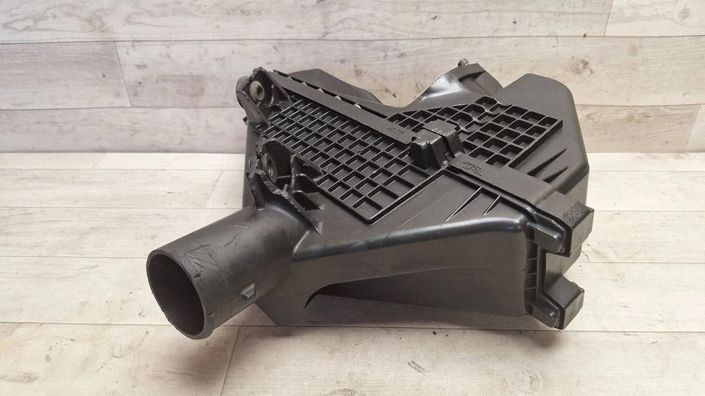 Air filter box