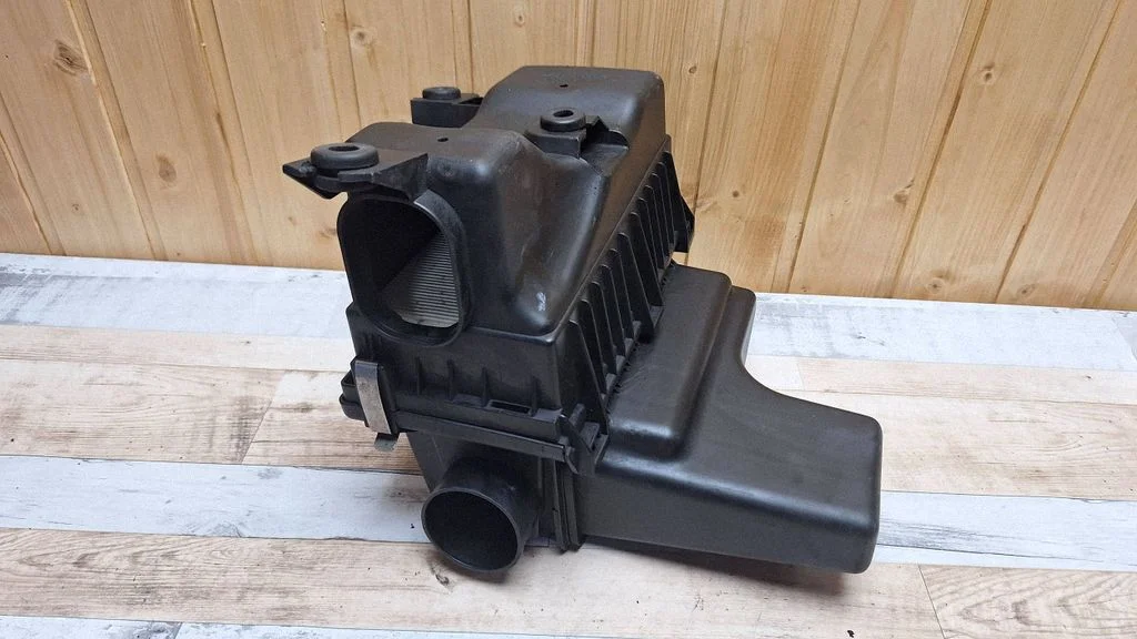 Air filter box – Mitsubishi Colt CZ3 (2006-2009)