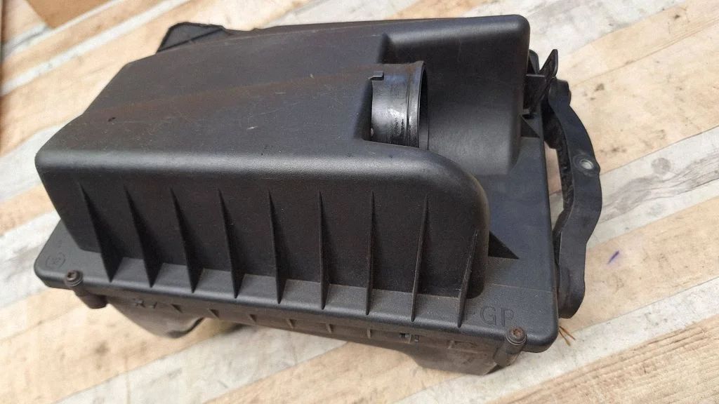 Air filter box 55353465