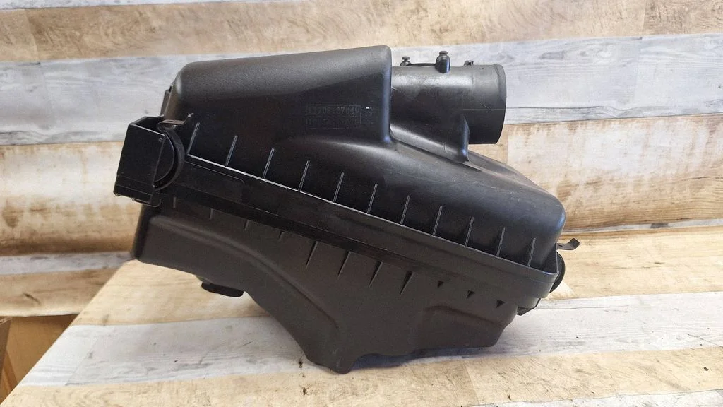 Air filter box 1770527040