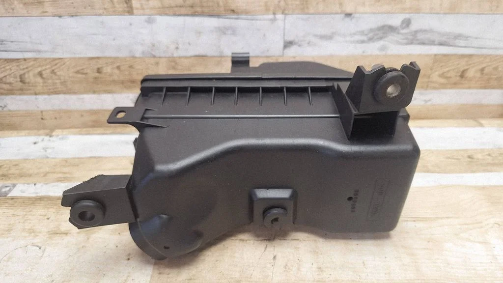 Air filter box – Mitsubishi Colt CZ3 (2006-2009)