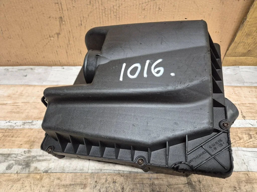 Air filter box 55558311