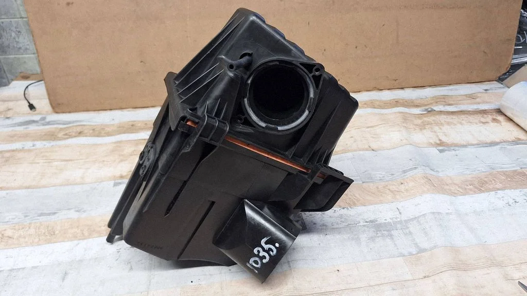 Gaisa filtra korpuss 5Z0129607B