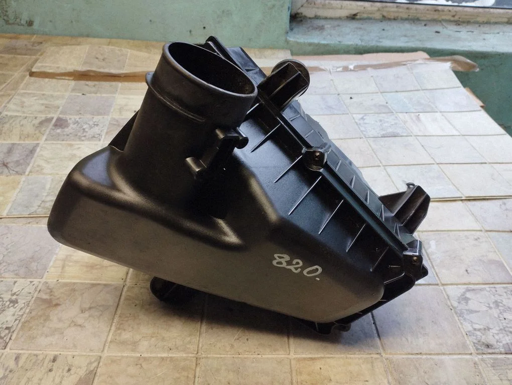 Air filter box