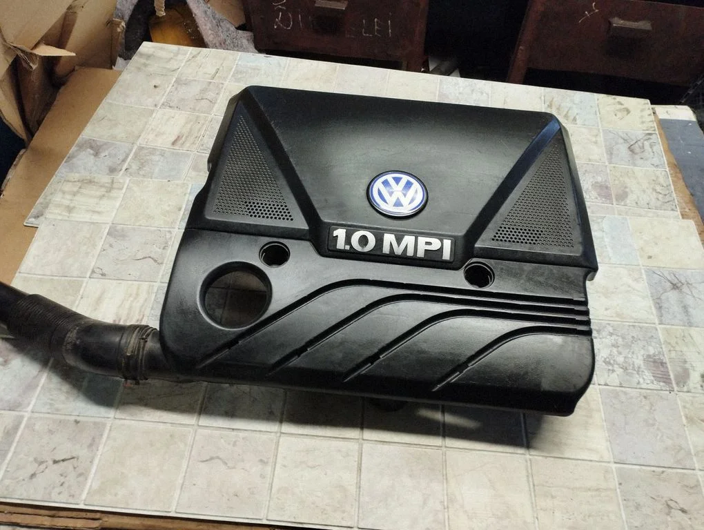 Air filter box 030129607AS