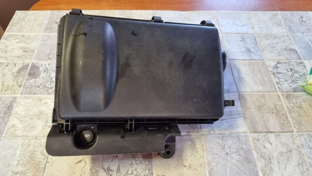 Air filter box 1001406970