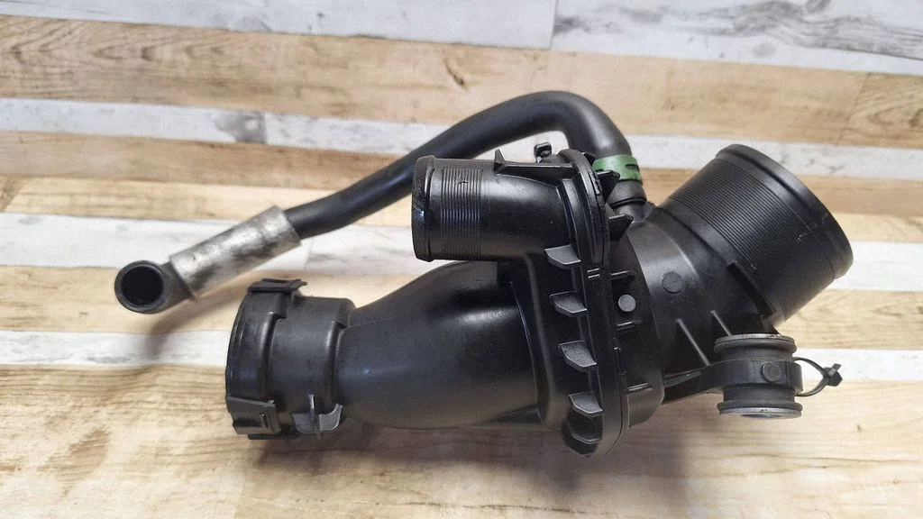 Air intake duct part – Renault Scenic III - Grand scenic III (2009-2016)