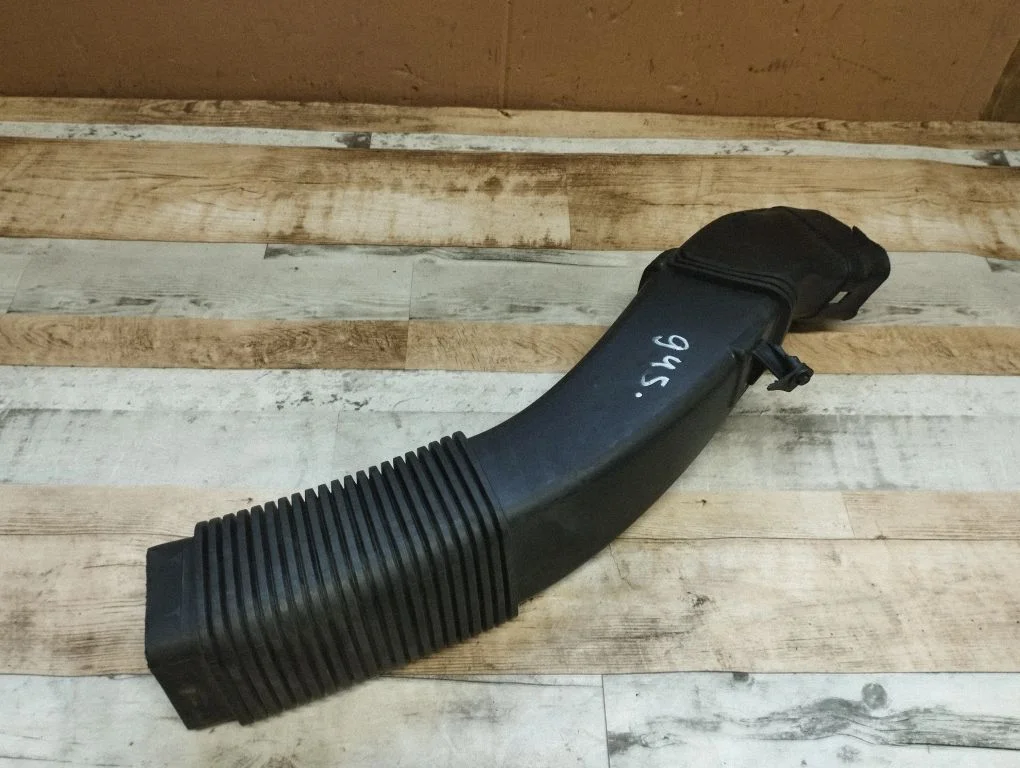 Air intake duct part 7811597