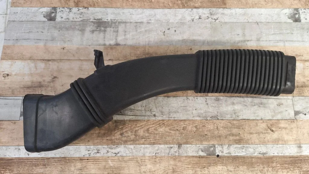 Air intake duct part 7811597
